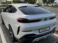 BMW X6 2022 года за 67 000 000 тг. в Алматы – фото 2