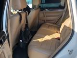 Volkswagen Touareg 2007 года за 6 500 000 тг. в Актау – фото 2