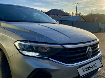 Volkswagen Polo 2021 года за 8 350 000 тг. в Уральск – фото 5