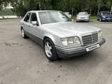 Mercedes-Benz E 280 1993 года за 1 695 000 тг. в Алматы – фото 2