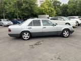 Mercedes-Benz E 280 1993 года за 1 695 000 тг. в Алматы – фото 5