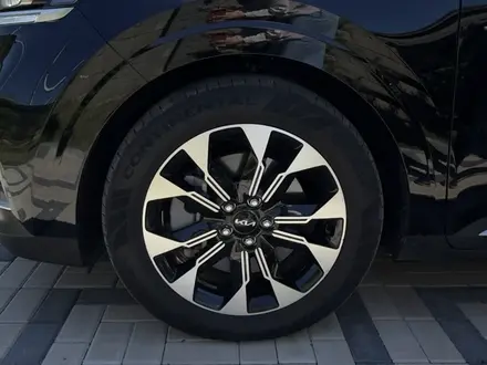 Kia Carnival 2023 года за 21 500 000 тг. в Астана – фото 20