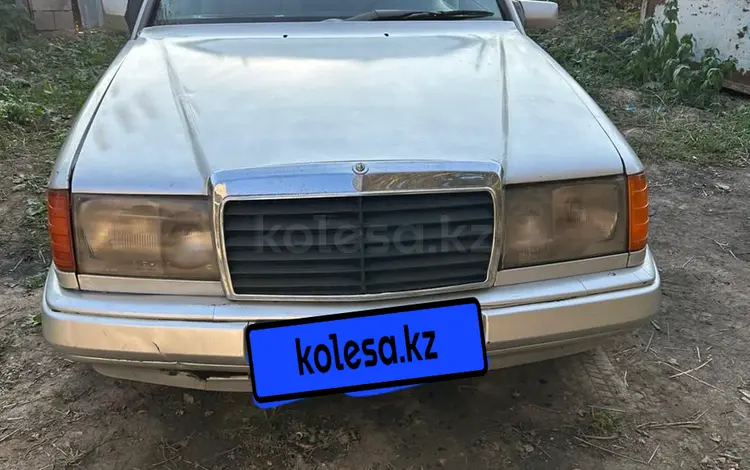 Mercedes-Benz E 200 1990 годаfor1 200 000 тг. в Алматы