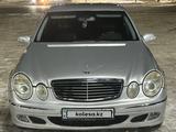 Mercedes-Benz E 320 2005 годаүшін6 000 000 тг. в Караганда – фото 2