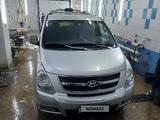 Hyundai Starex 2010 года за 8 999 000 тг. в Актобе – фото 2