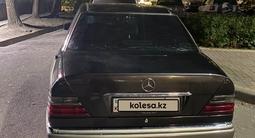Mercedes-Benz E 280 1993 года за 2 300 000 тг. в Алматы – фото 5