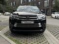 Toyota Highlander 2019 годаүшін15 000 000 тг. в Алматы