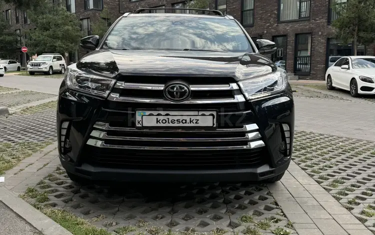 Toyota Highlander 2019 годаүшін15 000 000 тг. в Алматы