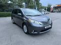 Toyota Sienna 2015 года за 15 000 000 тг. в Алматы – фото 2