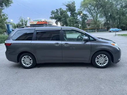 Toyota Sienna 2015 года за 15 000 000 тг. в Алматы – фото 6