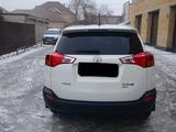 Toyota RAV4 2014 годаүшін9 500 000 тг. в Семей – фото 4