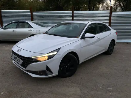 Hyundai Elantra 2024 года за 9 300 000 тг. в Алматы