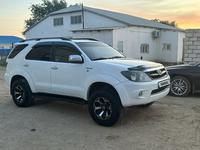 Toyota Fortuner 2006 года за 6 700 000 тг. в Актау