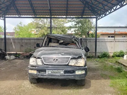 Lexus LX 470 2005 года за 2 500 000 тг. в Алматы – фото 2