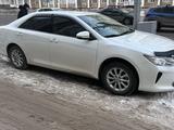 Toyota Camry 2015 годаүшін10 200 000 тг. в Астана – фото 2