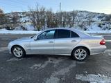 Mercedes-Benz E 240 2002 годаfor6 900 000 тг. в Алматы – фото 4