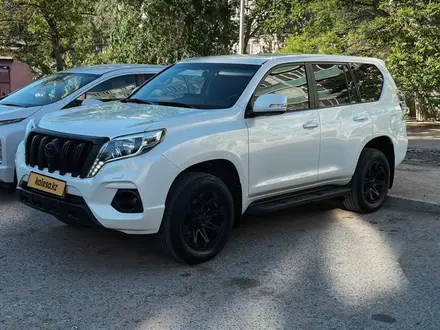 Toyota Land Cruiser Prado 2015 года за 17 800 000 тг. в Актау – фото 2