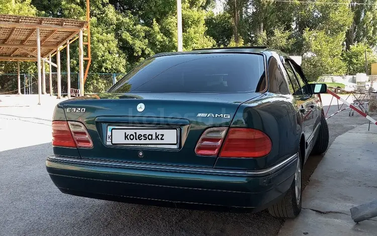 Mercedes-Benz E 320 1995 годаүшін2 700 000 тг. в Кордай