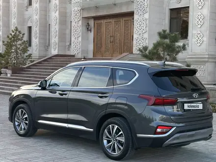 Hyundai Santa Fe 2020 года за 15 300 000 тг. в Туркестан – фото 3