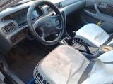 Toyota Camry 1998 годаfor3 400 000 тг. в Усть-Каменогорск – фото 3