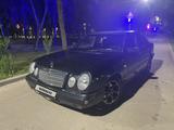 Mercedes-Benz E 320 1997 годаүшін1 900 000 тг. в Алматы