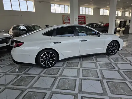 Hyundai Sonata 2021 года за 11 500 000 тг. в Алматы – фото 4
