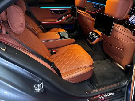 Mercedes-Benz S 500 2022 года за 65 000 000 тг. в Алматы – фото 17
