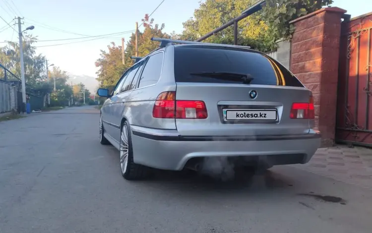 BMW 528 1998 года за 6 900 000 тг. в Алматы
