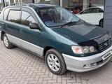 Toyota Ipsum 1996 года за 2 600 000 тг. в Алматы