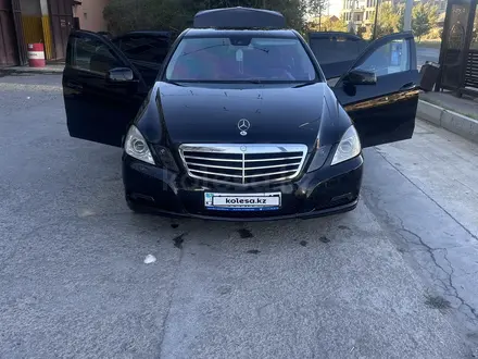 Mercedes-Benz E 200 2010 года за 7 500 000 тг. в Туркестан – фото 6