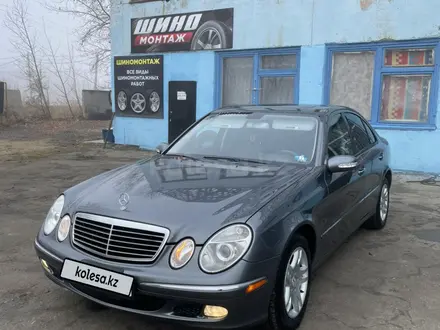 Mercedes-Benz E 350 2006 года за 7 500 000 тг. в Костанай – фото 2