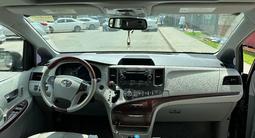 Toyota Sienna 2014 годаfor13 700 000 тг. в Актау – фото 5