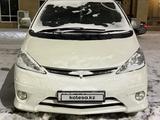 Toyota Estima 2004 года за 3 400 000 тг. в Астана