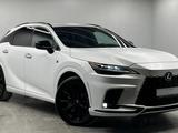 Lexus RX 500h F Sport+ 2024 года за 39 000 000 тг. в Алматы – фото 3