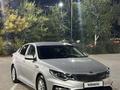 Kia K5 2017 года за 9 500 000 тг. в Алматы