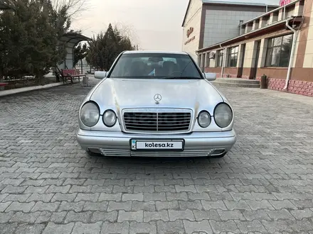 Mercedes-Benz E 230 1996 года за 2 250 000 тг. в Шымкент