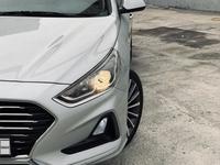 Hyundai Sonata 2018 годаүшін8 200 000 тг. в Шымкент