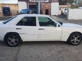 Mercedes-Benz E 200 1995 годаfor1 800 000 тг. в Байконыр – фото 5