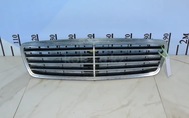 Решетка радиатора Mercedes Benz W203 за 30 000 тг. в Тараз