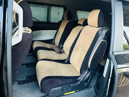 Kia Carnival 2023 года за 18 400 000 тг. в Алматы – фото 14