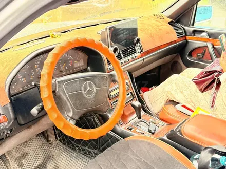 Mercedes-Benz S 320 1996 года за 3 300 000 тг. в Алматы – фото 5
