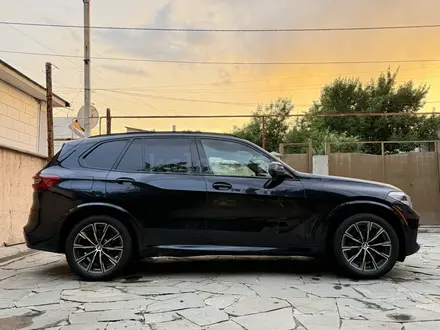 BMW X5 2019 года за 30 000 000 тг. в Шымкент – фото 3