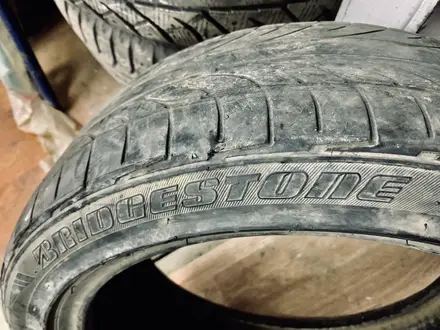 1 летняя шина 215/45/17 Bridgestone (Япония) за 9 990 тг. в Астана – фото 2