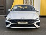 Hyundai Elantra 2022 годаfor9 250 000 тг. в Караганда – фото 2