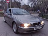 BMW 528 1996 года за 2 300 000 тг. в Алматы – фото 4