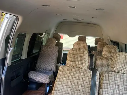 Toyota Hiace 2014 года за 13 000 000 тг. в Аксай – фото 6