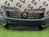 Бампер решетка на Volkswagen Passat за 20 000 тг. в Алматы