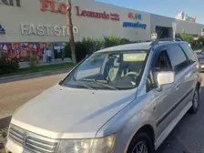 Mitsubishi Space Wagon, 2002