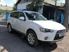 Mitsubishi Outlander, 2011