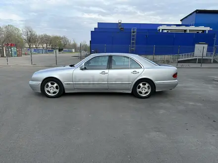 Mercedes-Benz E 320 2001 года за 6 300 000 тг. в Алматы – фото 4